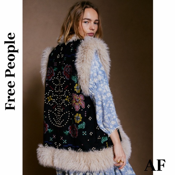 Free People Jackets & Blazers - Free People Out and About Black Vest Embroidery and Cream Faux Fur Small New
